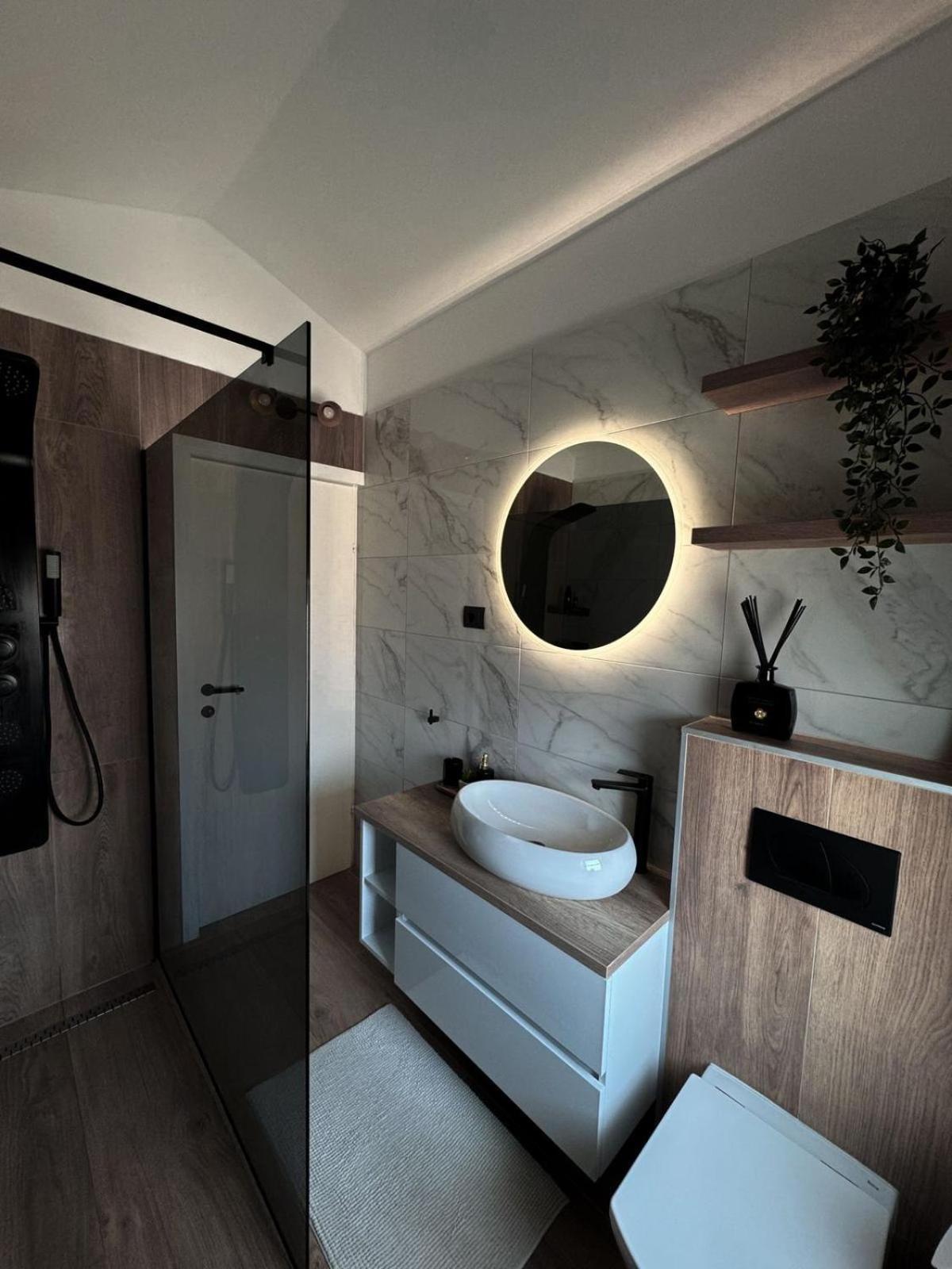 Premium Seaview Apartment